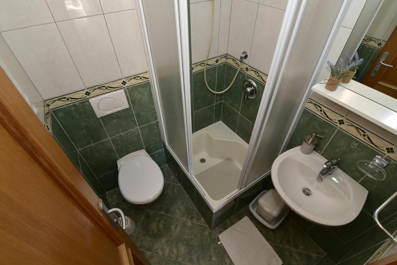 Old Town Studio Apartments Makarska Exteriör bild
