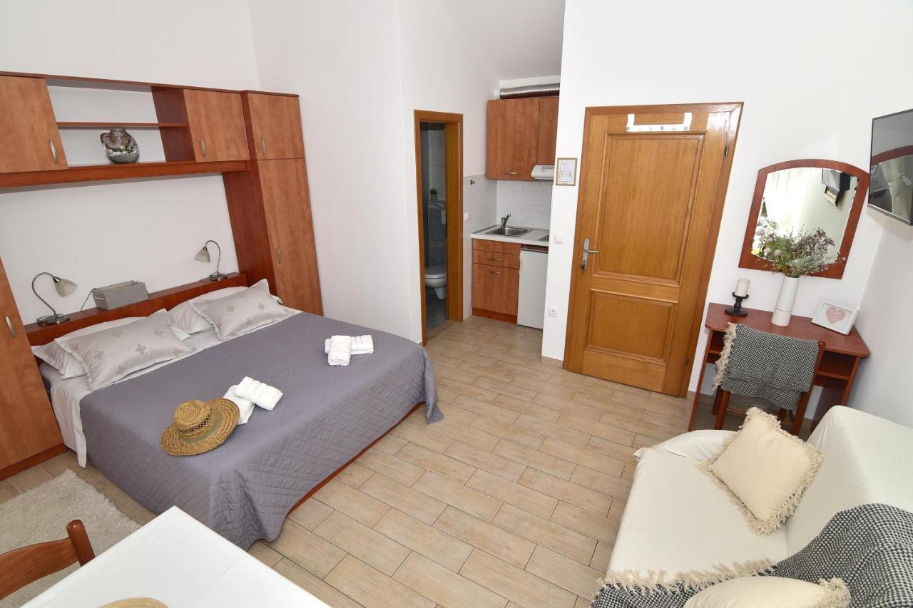 Old Town Studio Apartments Makarska Exteriör bild