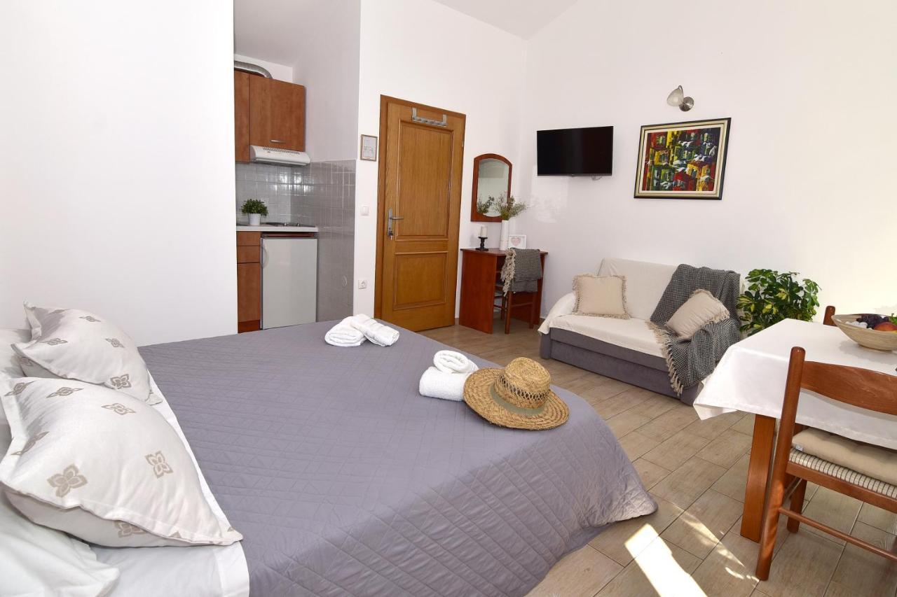 Old Town Studio Apartments Makarska Exteriör bild
