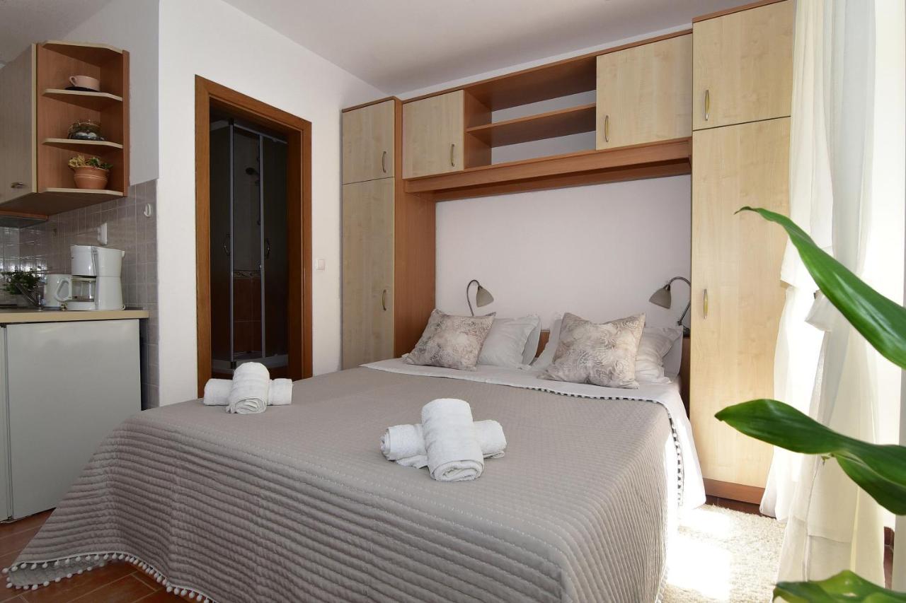 Old Town Studio Apartments Makarska Exteriör bild