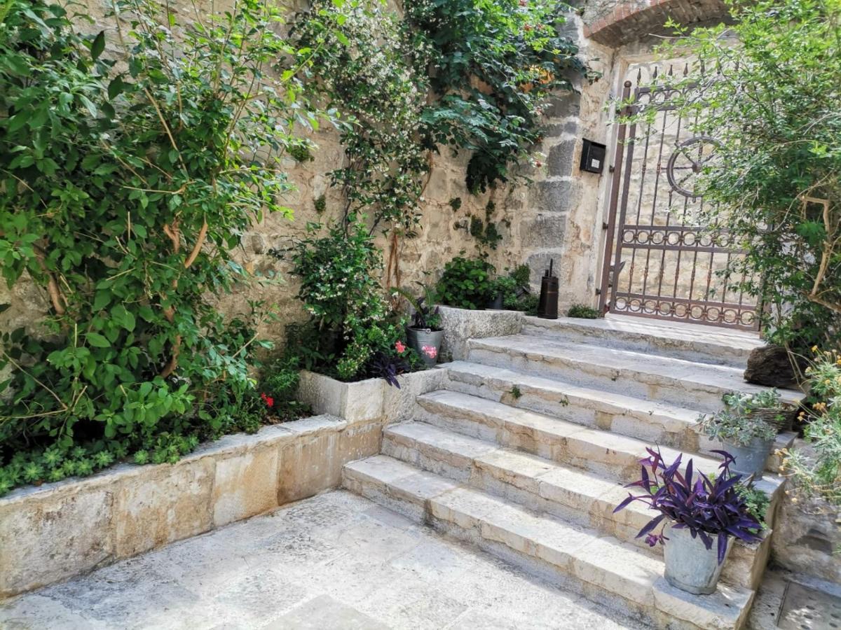 Old Town Studio Apartments Makarska Exteriör bild